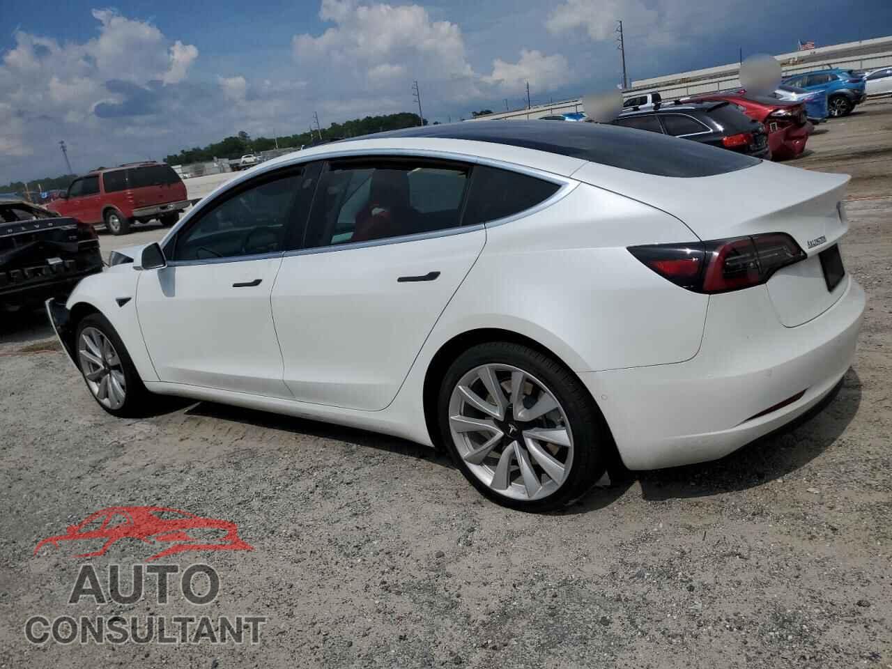 TESLA MODEL 3 2019 - 5YJ3E1EA0KF445123
