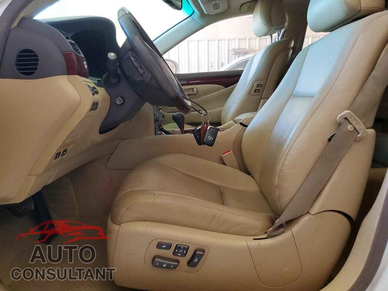 LEXUS LS460 2009 - JTHGL46F995034168