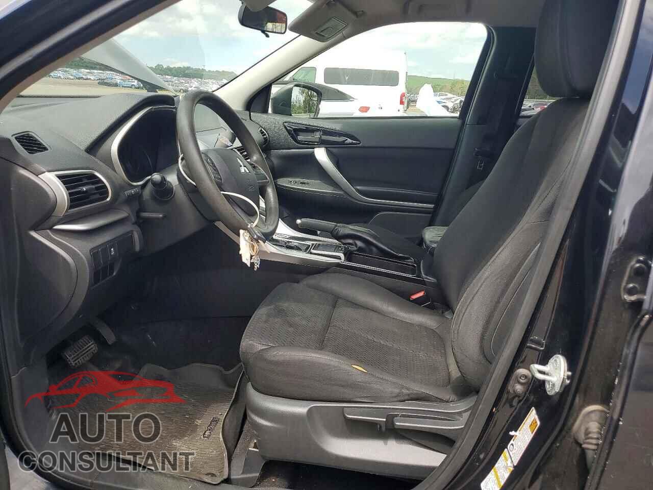 MITSUBISHI ECLIPSE 2018 - JA4AT4AA2JZ069645