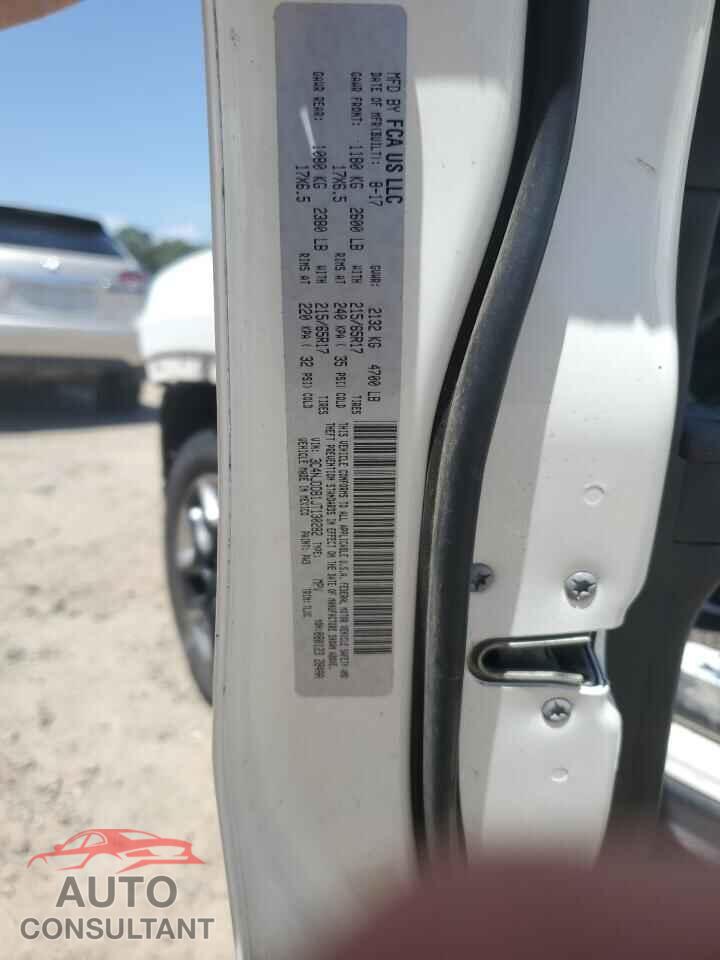 JEEP COMPASS 2018 - 3C4NJDDB1JT130282