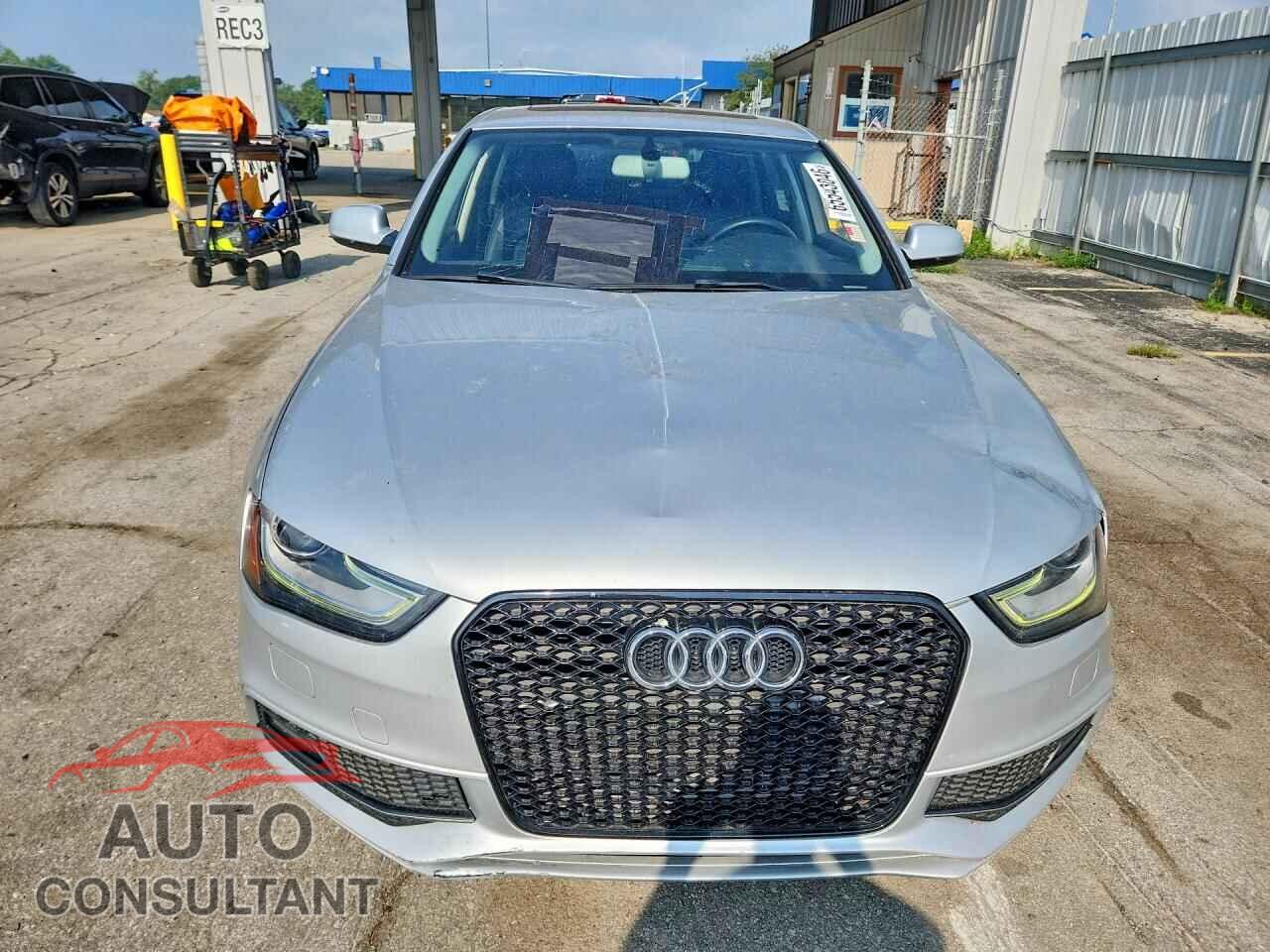 AUDI A4 2014 - WAUAFAFL0EA042127