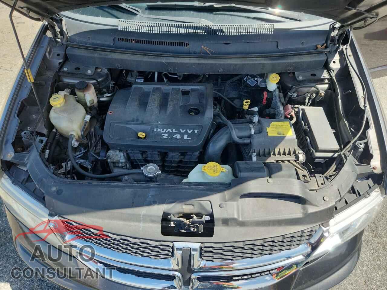 DODGE JOURNEY 2015 - 3C4PDCAB1FT720004