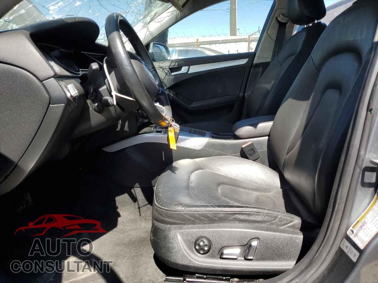AUDI A4 2013 - WAUBFAFL6DN003716