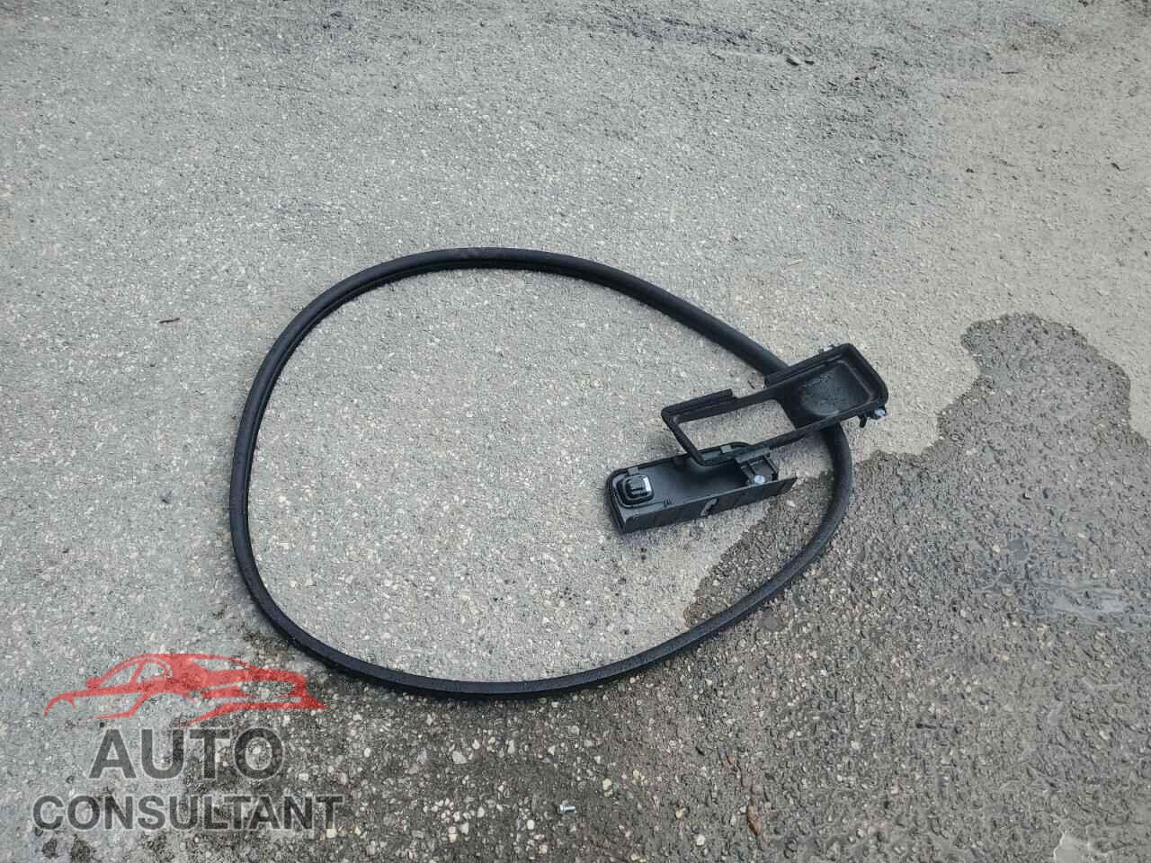TESLA MODEL 3 2023 - 5YJ3E1EA5PF700632