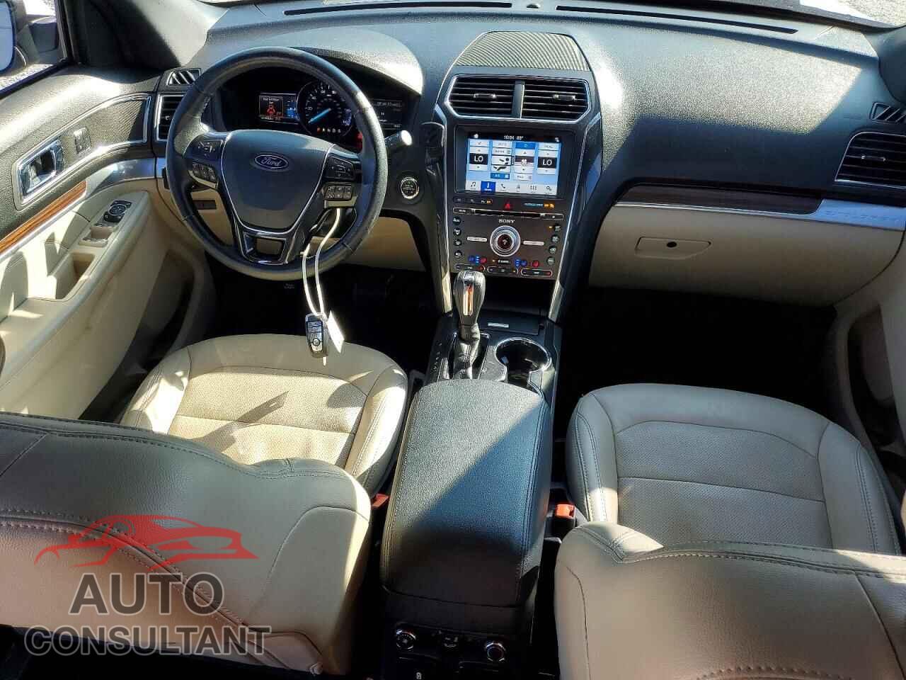 FORD EXPLORER 2018 - 1FM5K7F81JGB51570