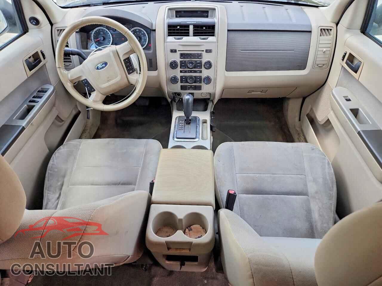 FORD ESCAPE 2011 - 1FMCU0DG6BKB14838