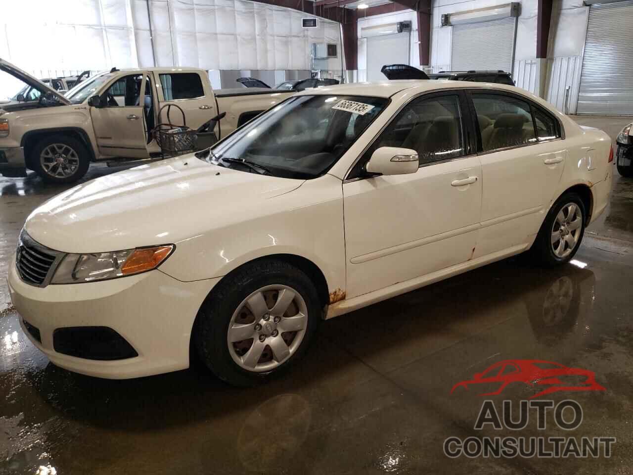 KIA OPTIMA 2010 - KNAGG4A83A5381558