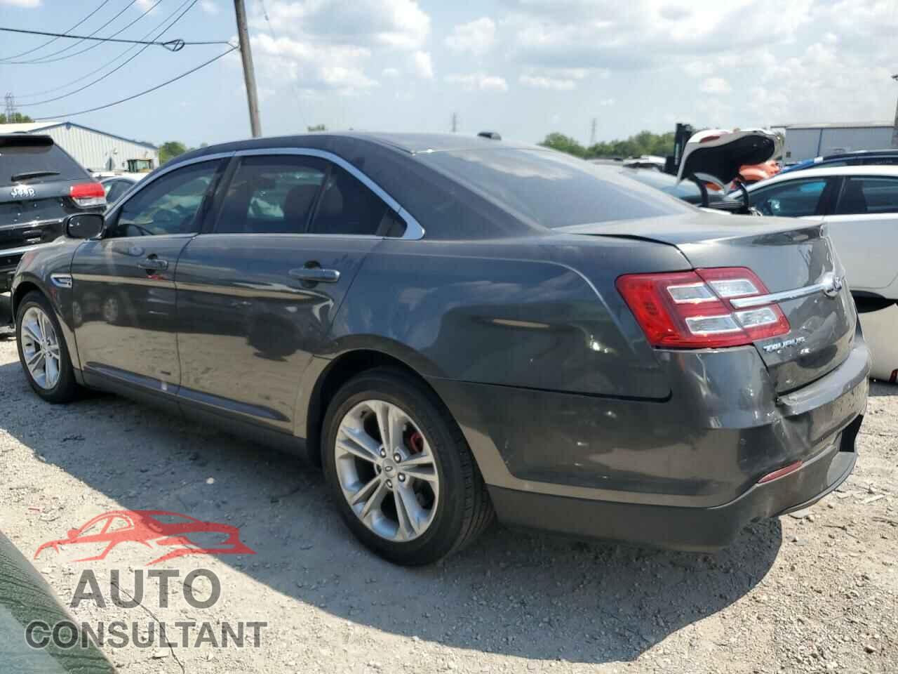 FORD TAURUS 2017 - 1FAHP2E85HG117834