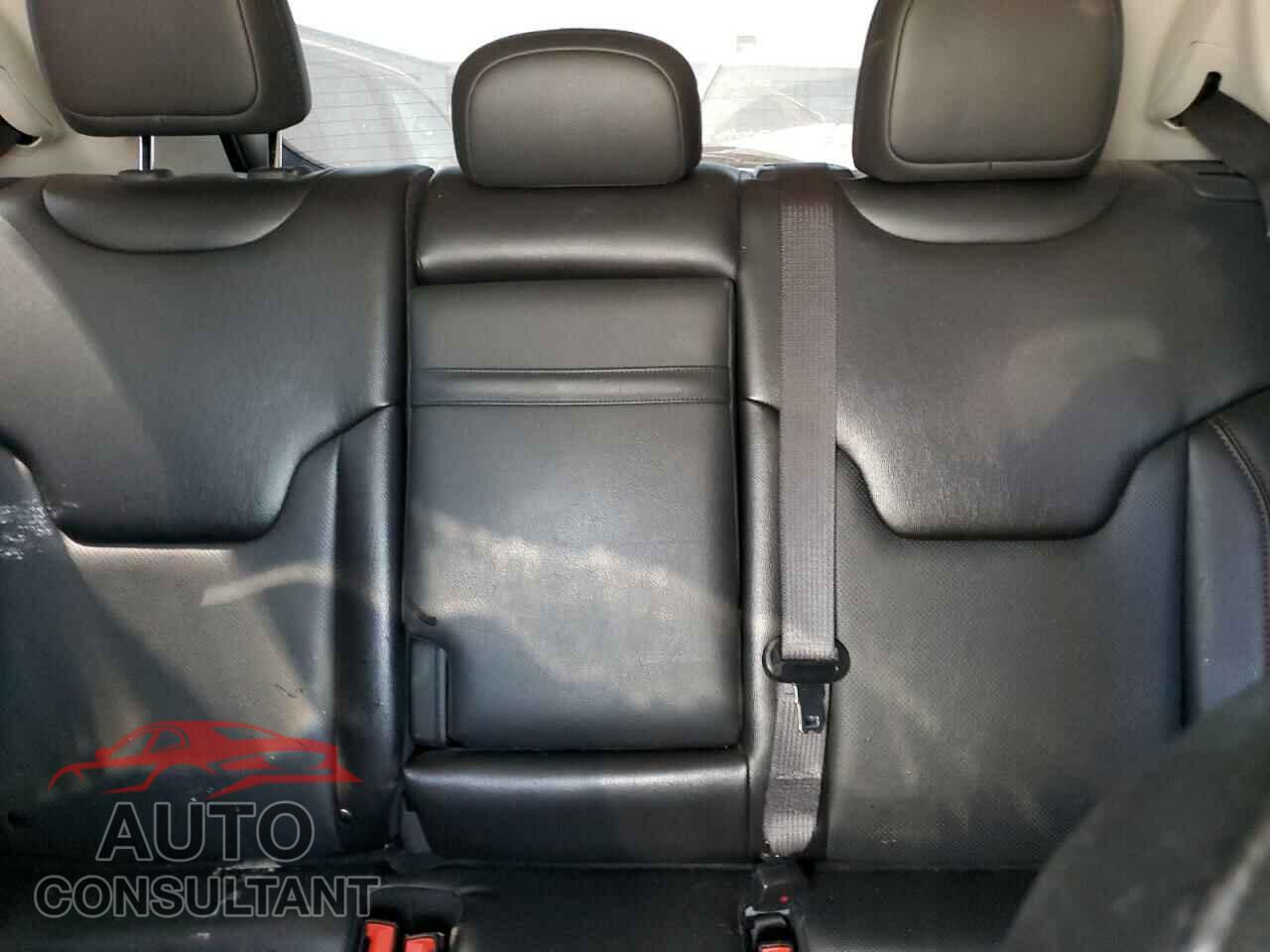 JEEP COMPASS 2020 - 3C4NJCCB3LT152623