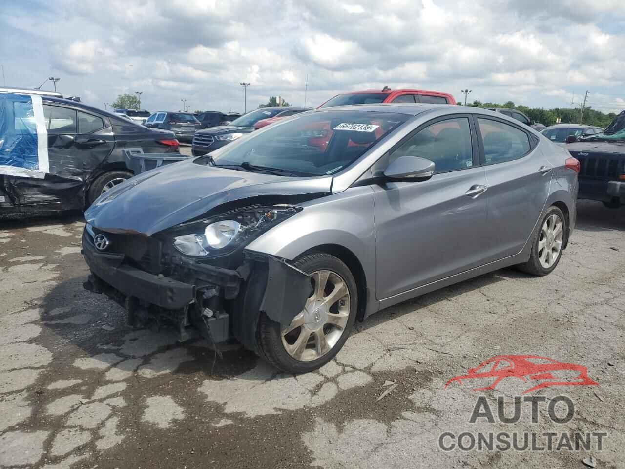 HYUNDAI ELANTRA 2013 - KMHDH4AE8DU671650
