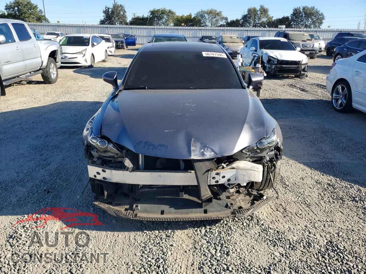 LEXUS IS 2014 - JTHBE1D26E5006177