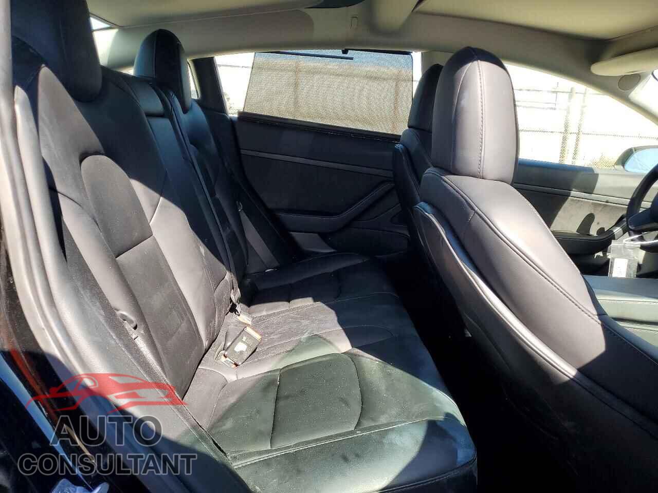 TESLA MODEL 3 2021 - 5YJ3E1EA3MF919584