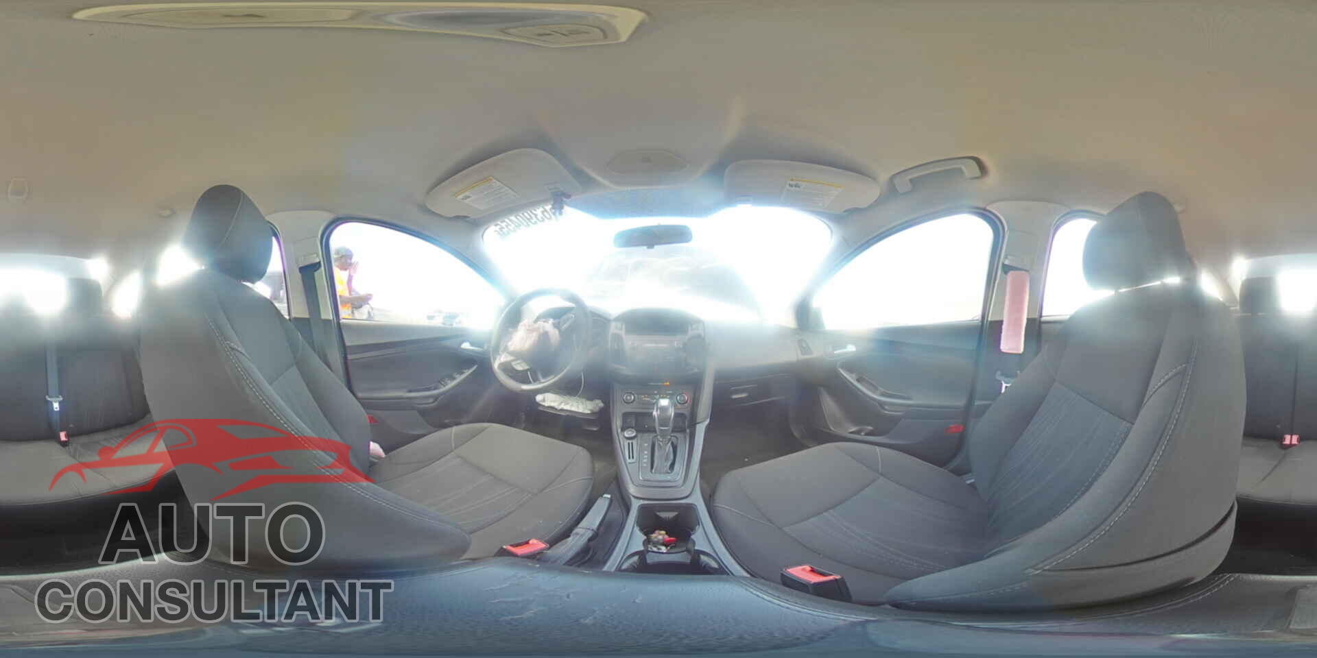 FORD FOCUS 2015 - 1FADP3F2XFL250012