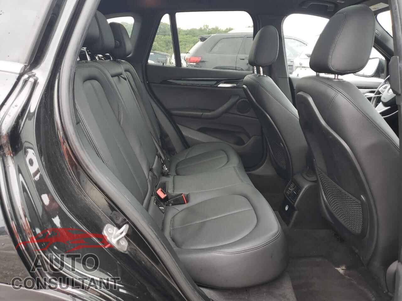 BMW X1 2017 - WBXHT3C36H5F73684