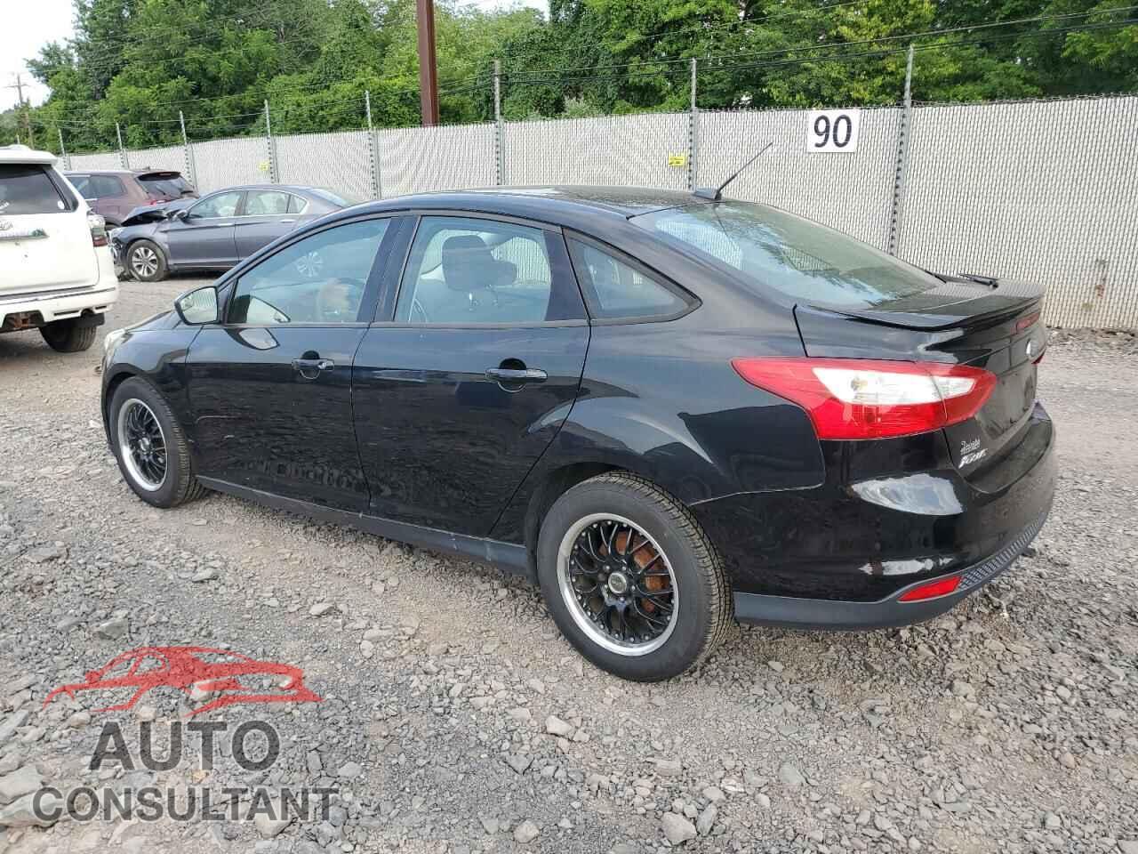FORD FOCUS 2012 - 1FAHP3F21CL163290