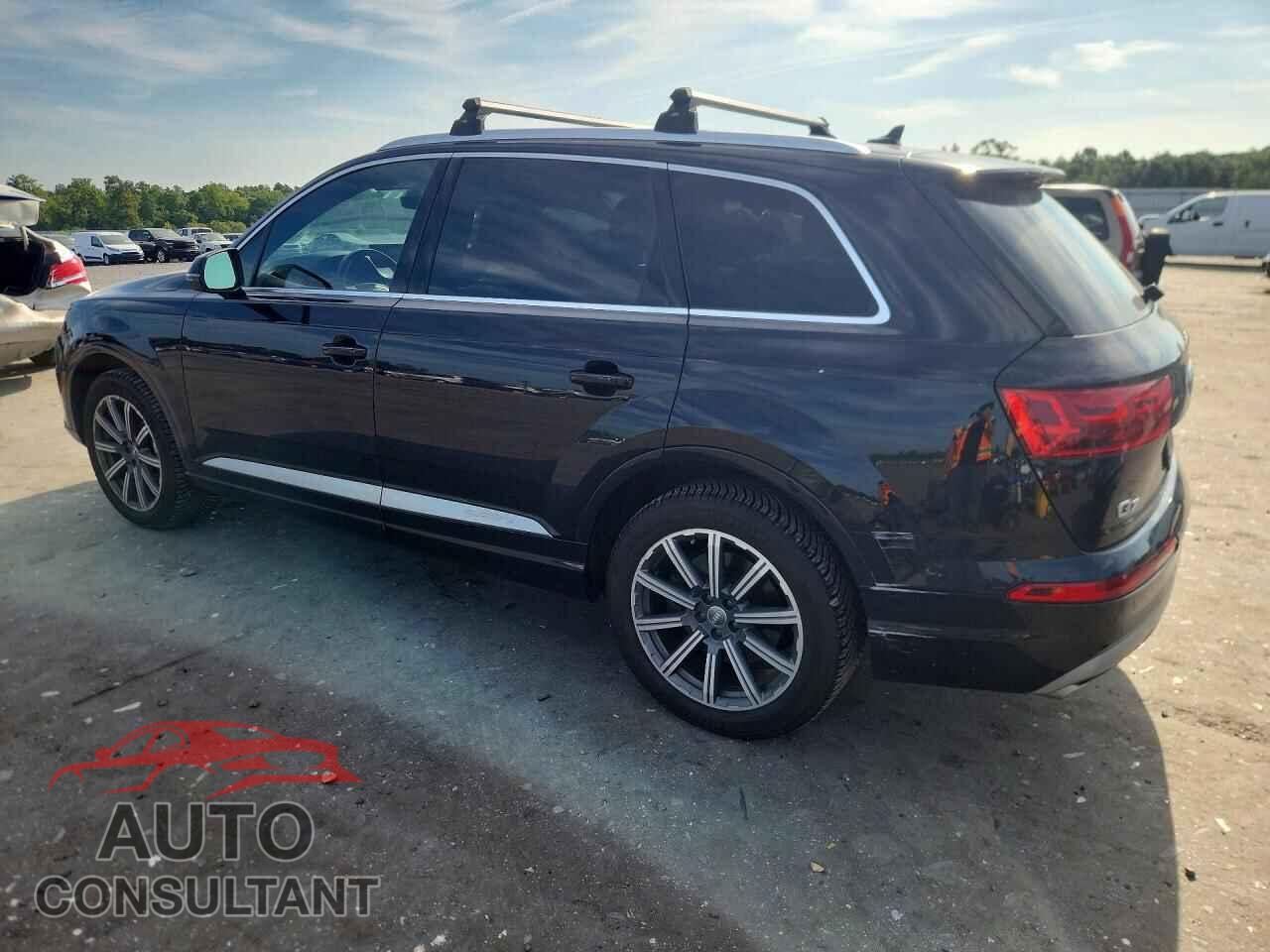 AUDI Q7 2017 - WA1LAAF71HD023872