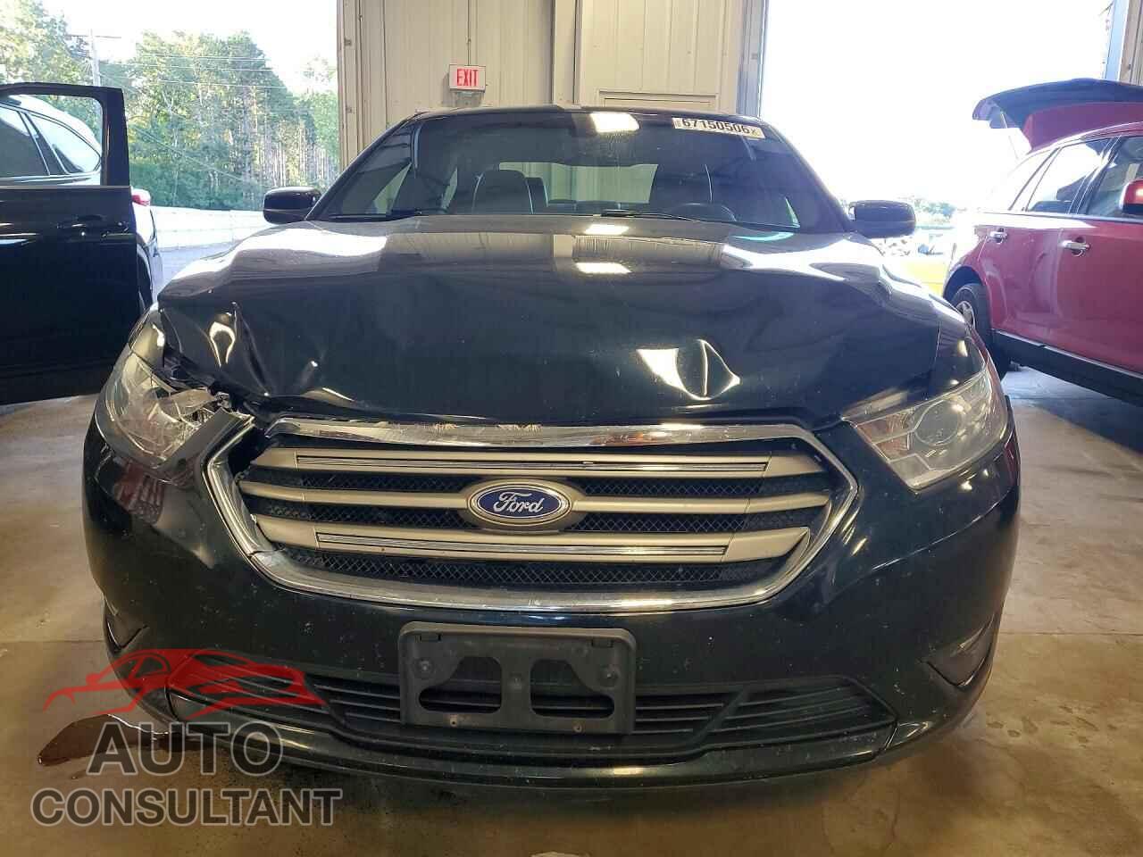 FORD TAURUS 2014 - 1FAHP2E86EG141135