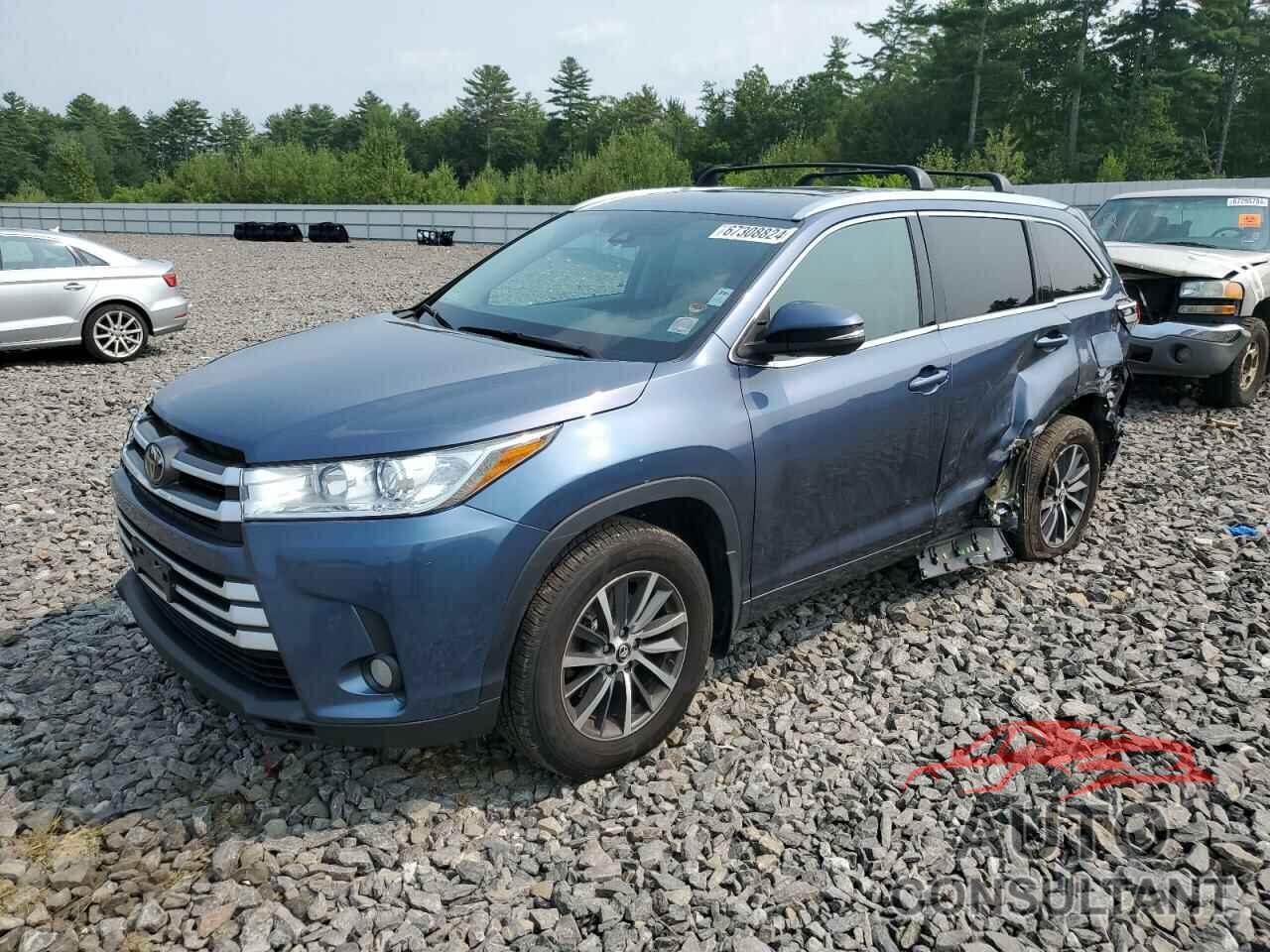 TOYOTA HIGHLANDER 2017 - 5TDJZRFH7HS358071