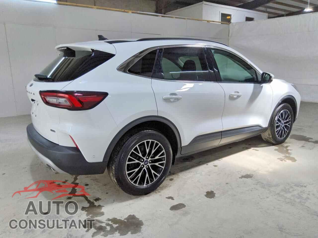 FORD ESCAPE 2023 - 1FMCU0E11PUB06264