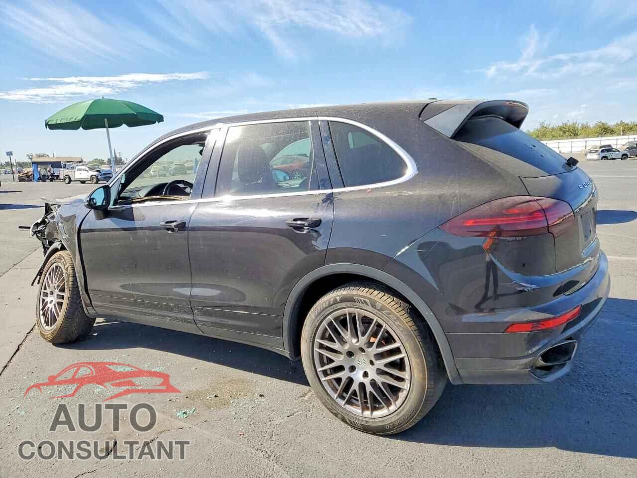 PORSCHE CAYENNE 2016 - WP1AA2A26GLA01920