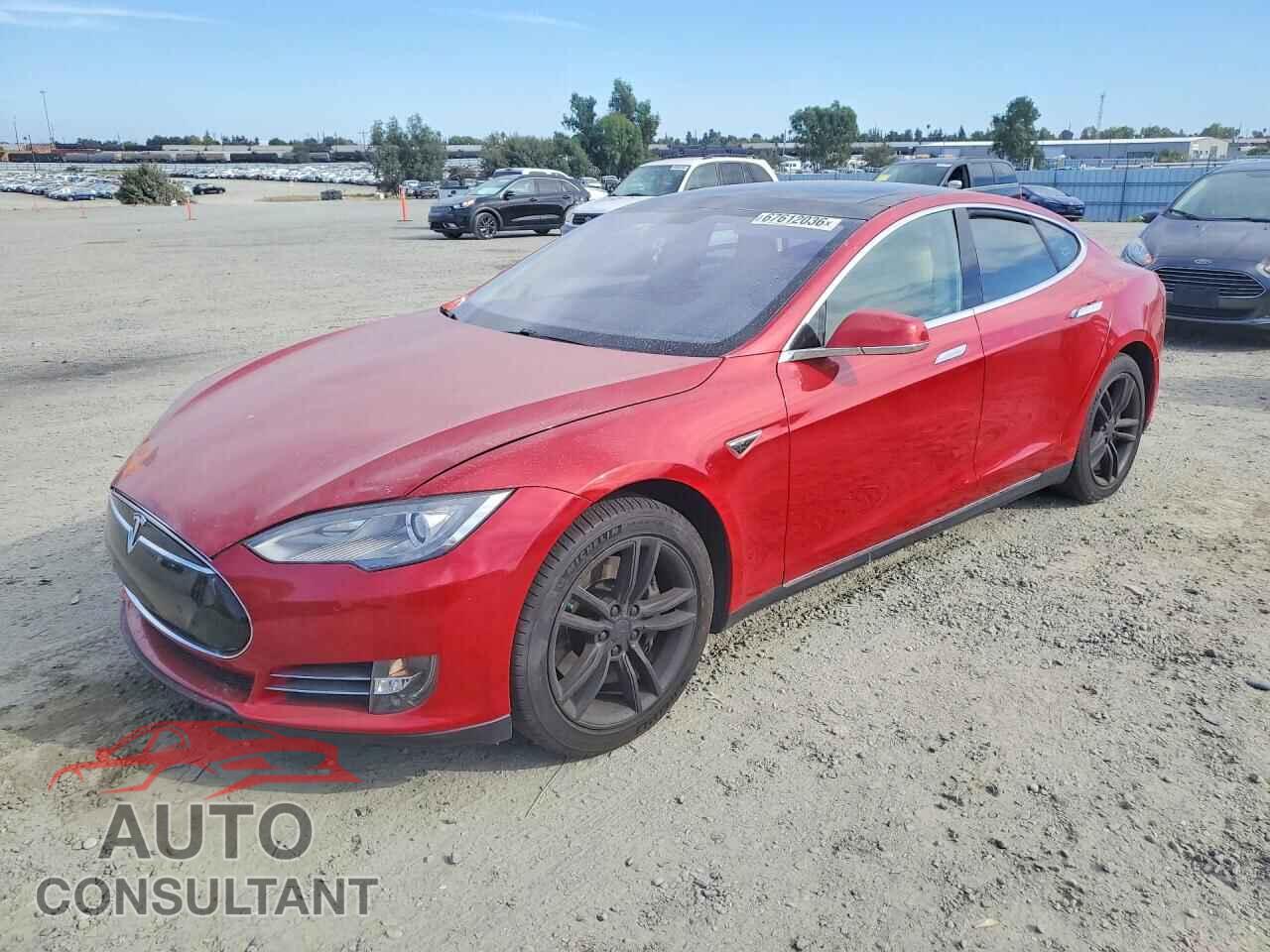 TESLA MODEL S 2013 - 5YJSA1CP8DFP22618