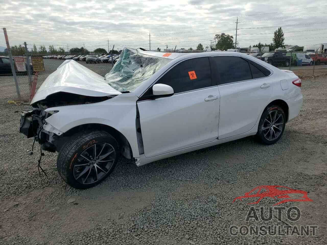 TOYOTA CAMRY 2017 - 4T1BF1FK2HU717635