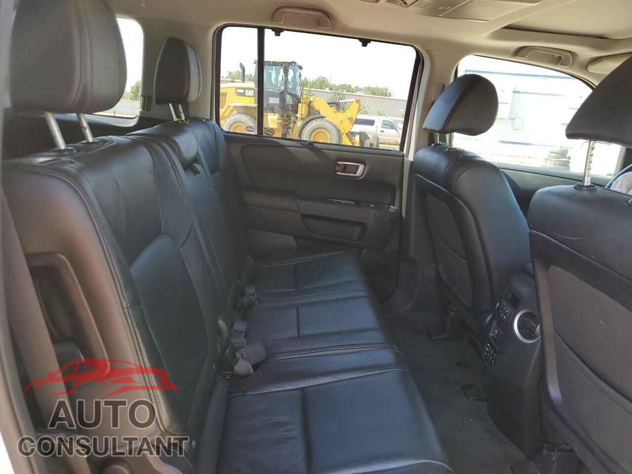 HONDA PILOT 2013 - 5FNYF4H92DB069873