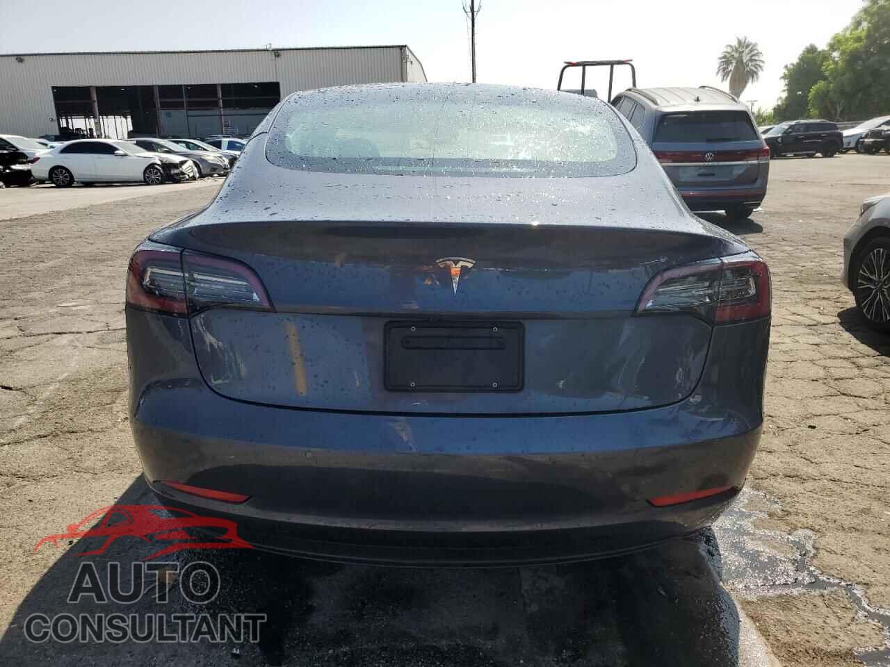 TESLA MODEL 3 2022 - 5YJ3E1EA9NF373407