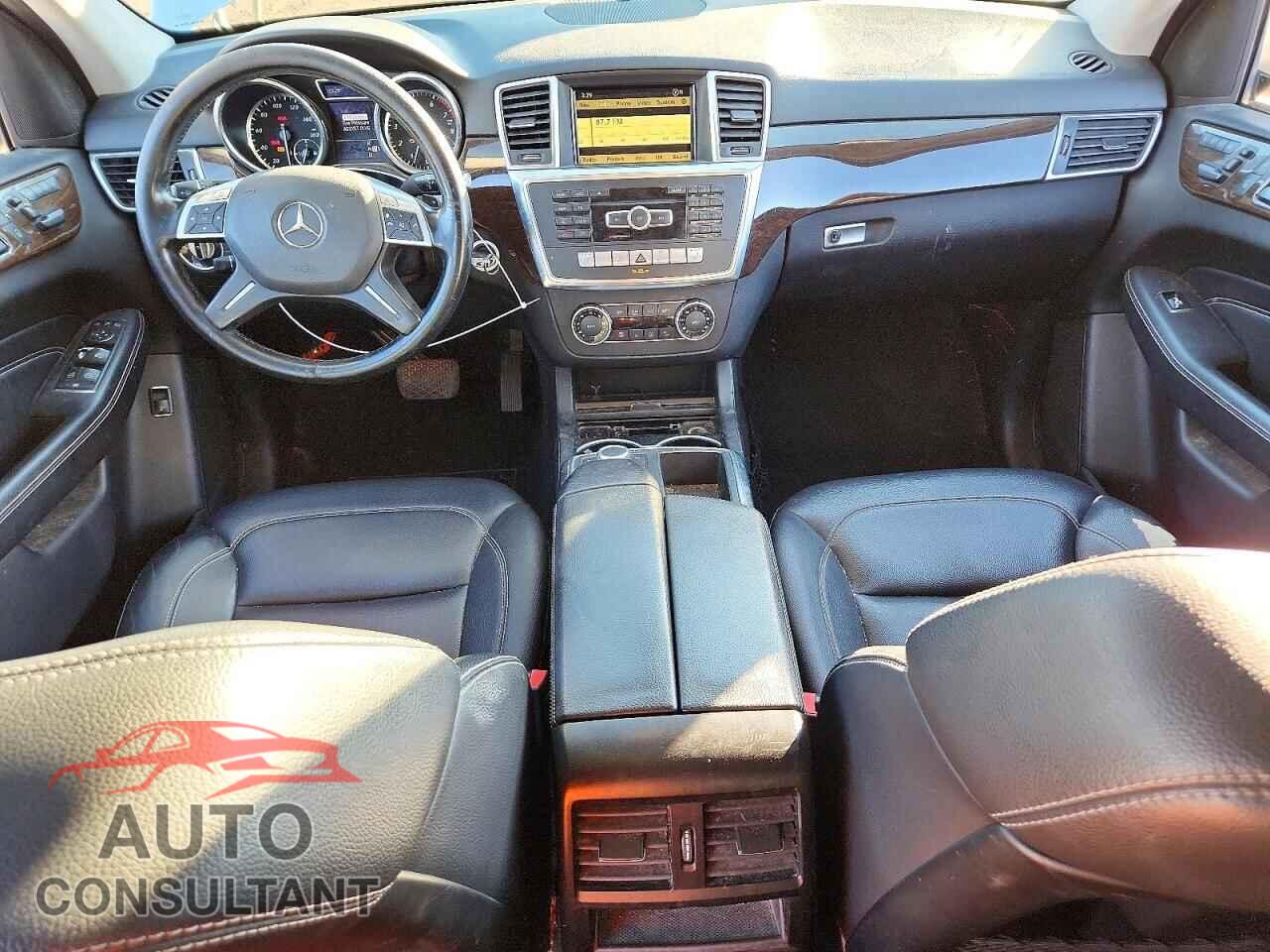 MERCEDES-BENZ M-CLASS 2012 - 4JGDA5HB7CA018152