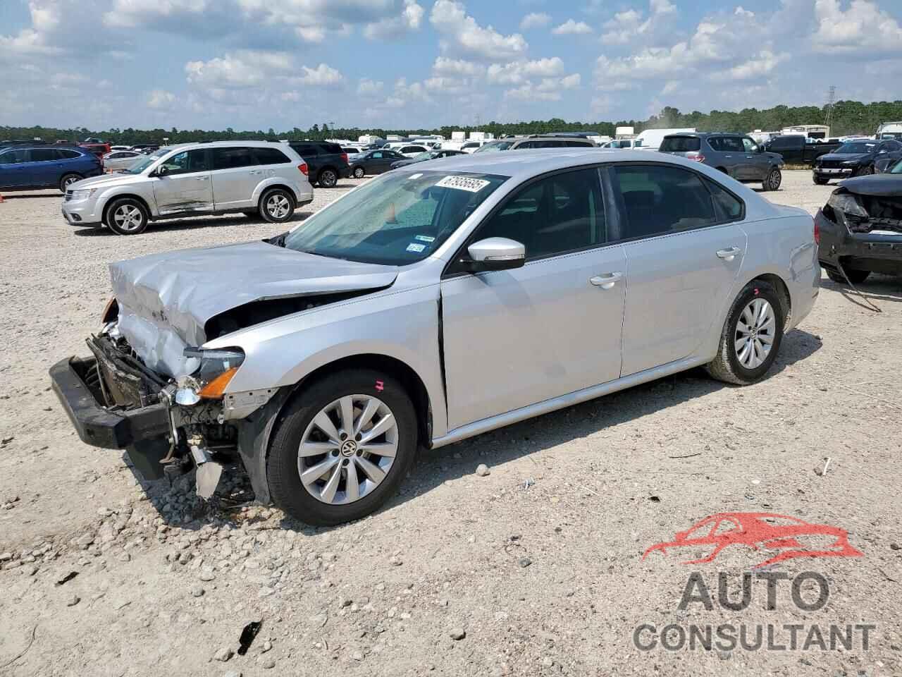 VOLKSWAGEN PASSAT 2013 - 1VWAP7A31DC074787