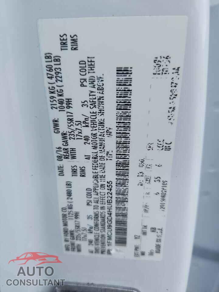 FORD ESCAPE 2017 - 1FMCU9GD4HUB22455