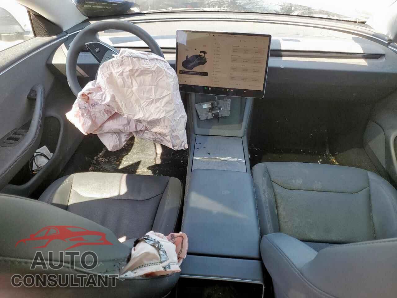 TESLA MODEL 3 2025 - 5YJ3E1EA2SF901218
