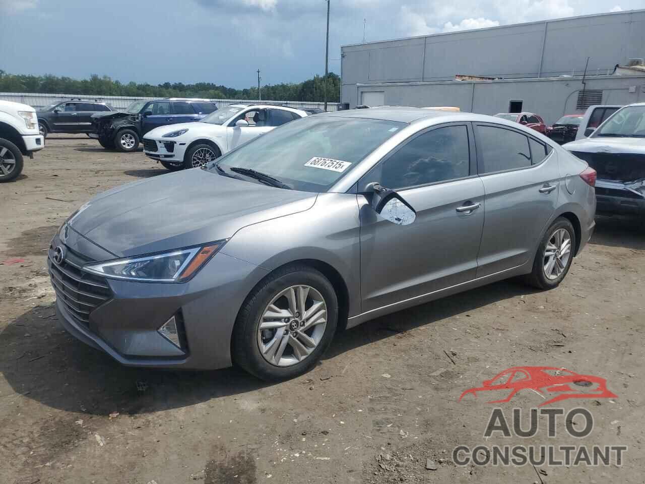 HYUNDAI ELANTRA 2019 - KMHD84LF3KU772744