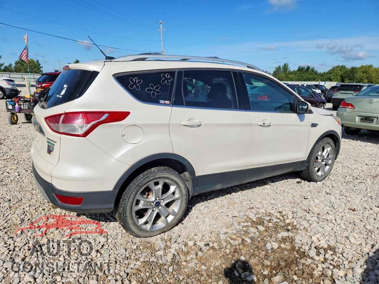 FORD ESCAPE 2015 - 1FMCU0JX2FUC65352