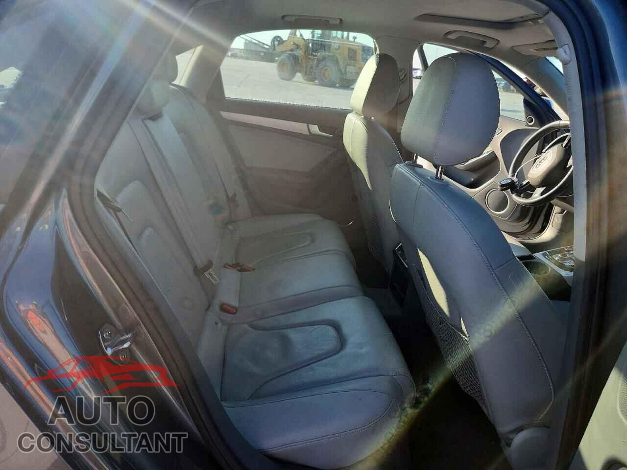AUDI A4 2013 - WAUFFAFL2DN013032