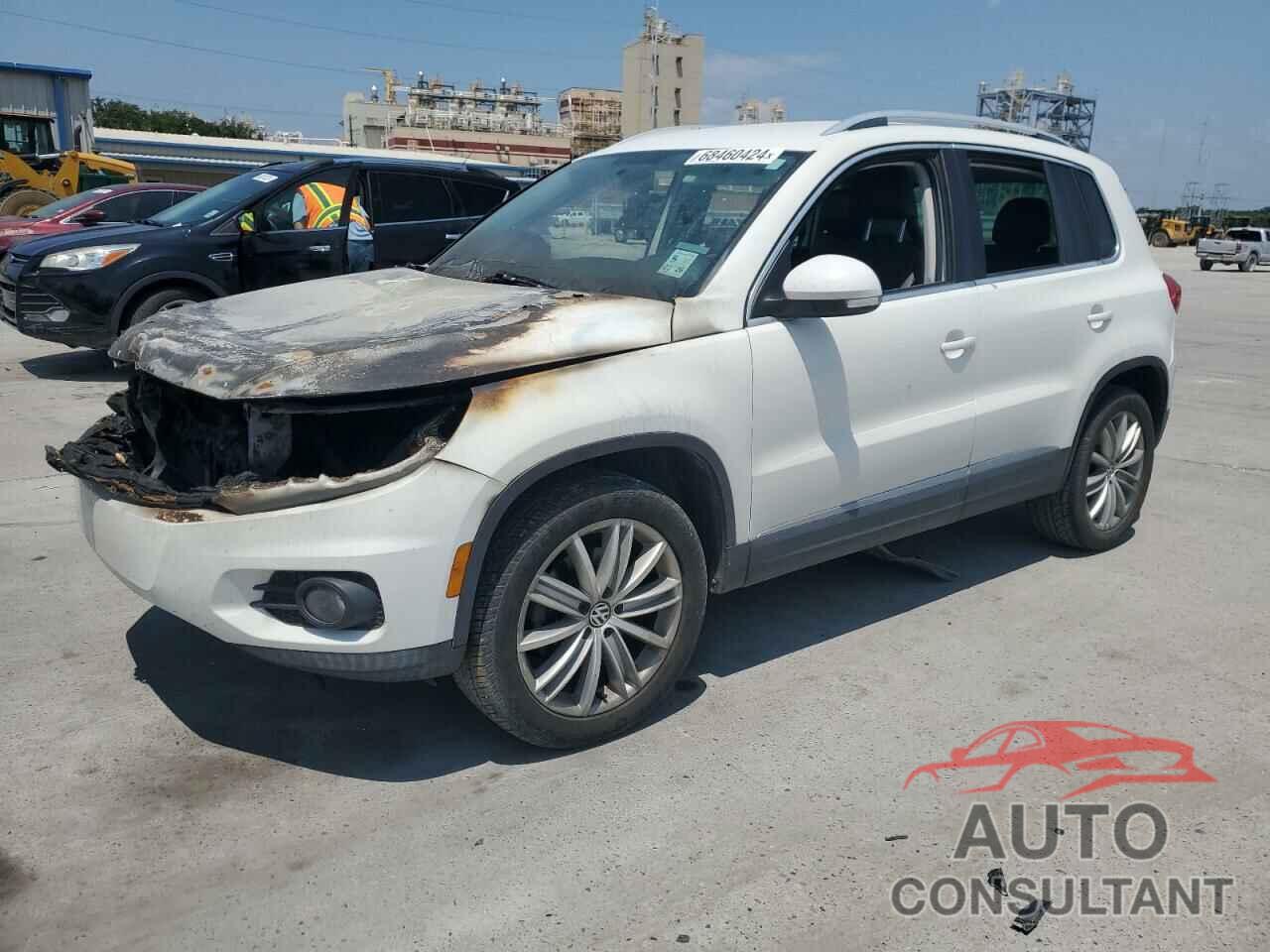 VOLKSWAGEN TIGUAN 2012 - WVGAV7AX4CW572793