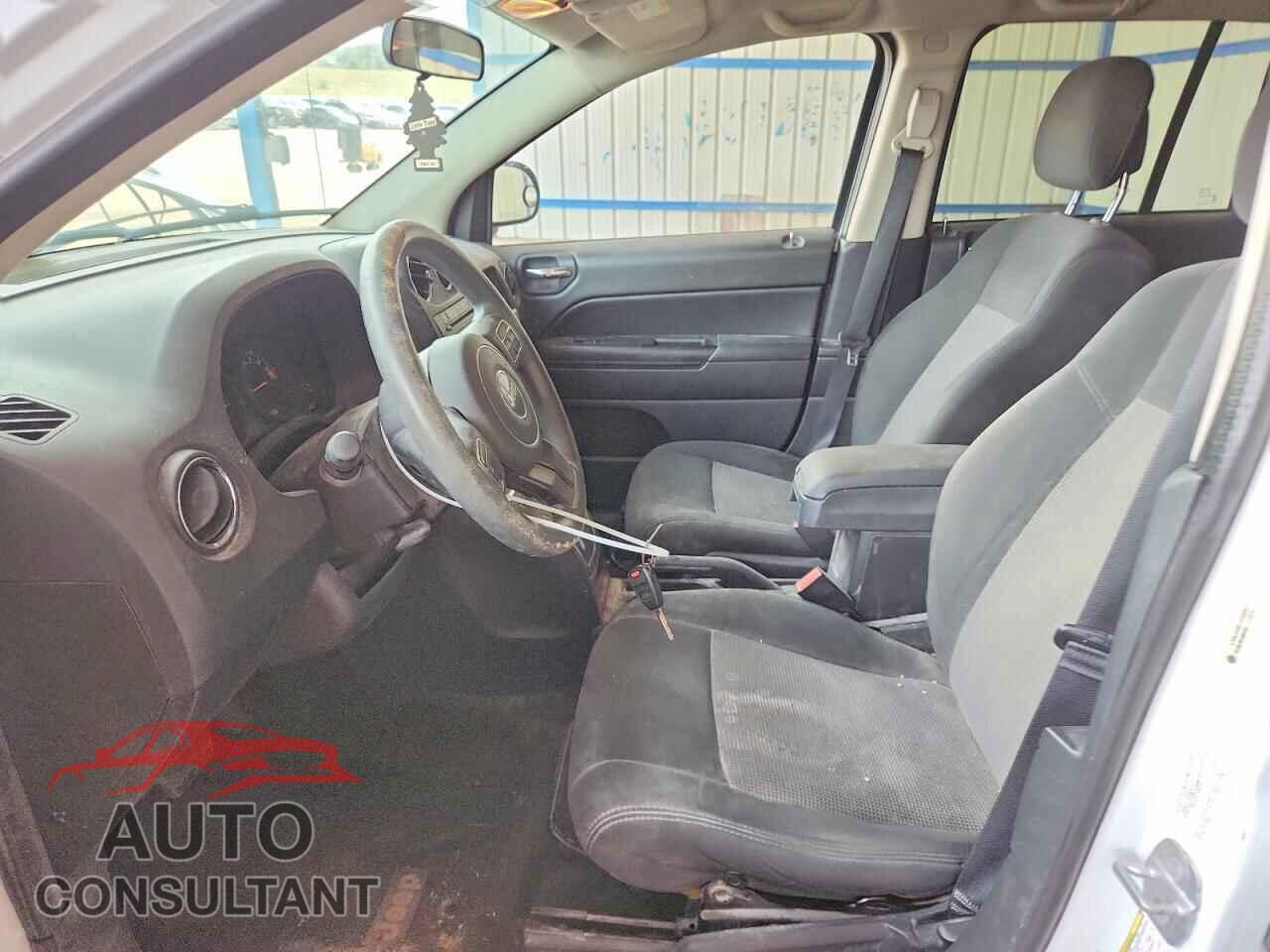 JEEP COMPASS 2014 - 1C4NJDBB1ED828227