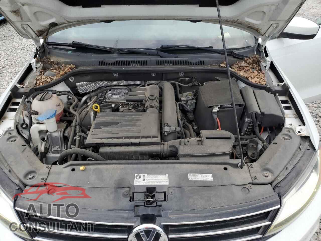 VOLKSWAGEN JETTA 2017 - 3VW2B7AJ7HM228165