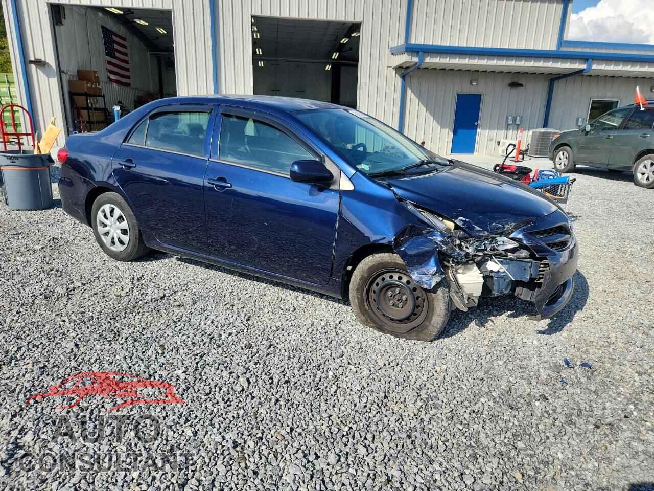 TOYOTA COROLLA 2013 - 2T1BU4EE2DC120709