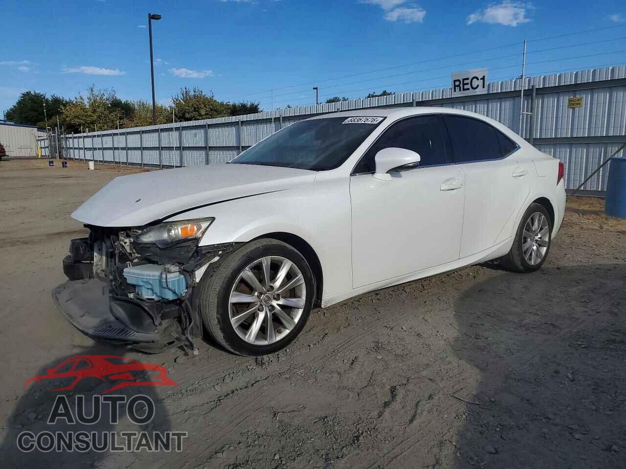 LEXUS IS 2014 - JTHBF1D24E5017675