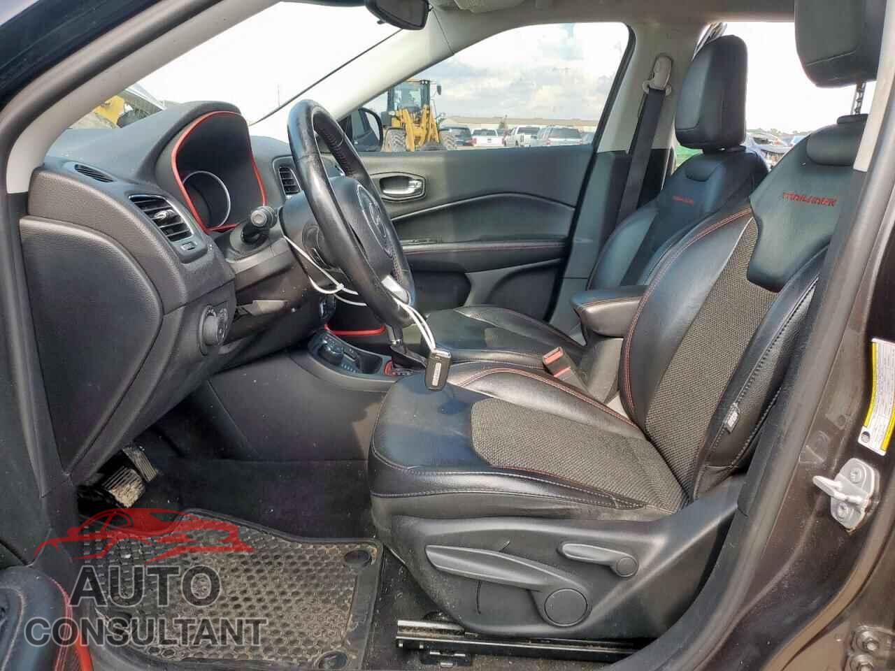 JEEP COMPASS 2018 - 3C4NJDDB2JT451358