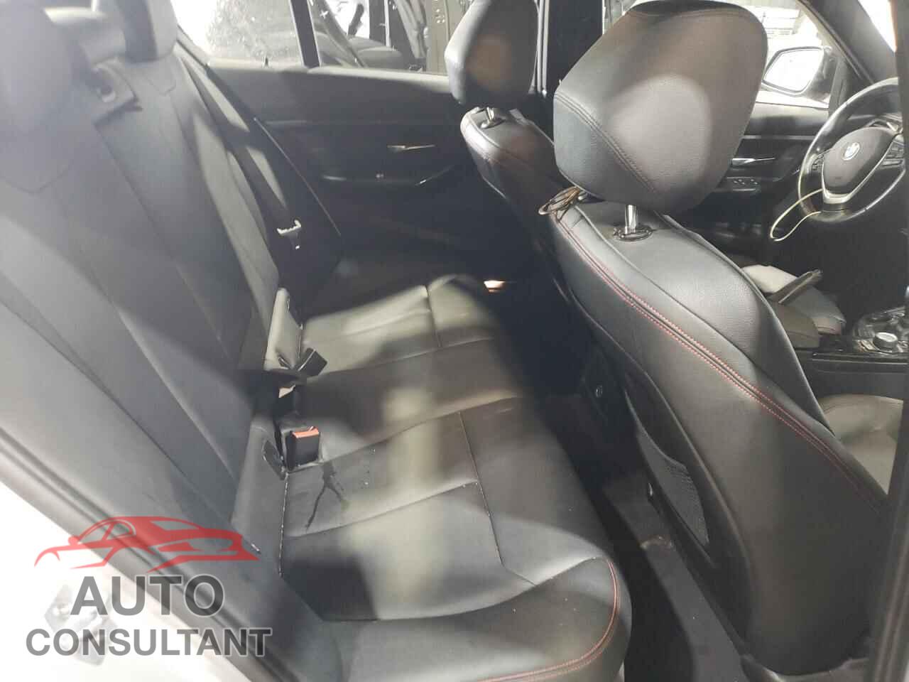 BMW 3 SERIES 2014 - WBA3A5C56EJ584921
