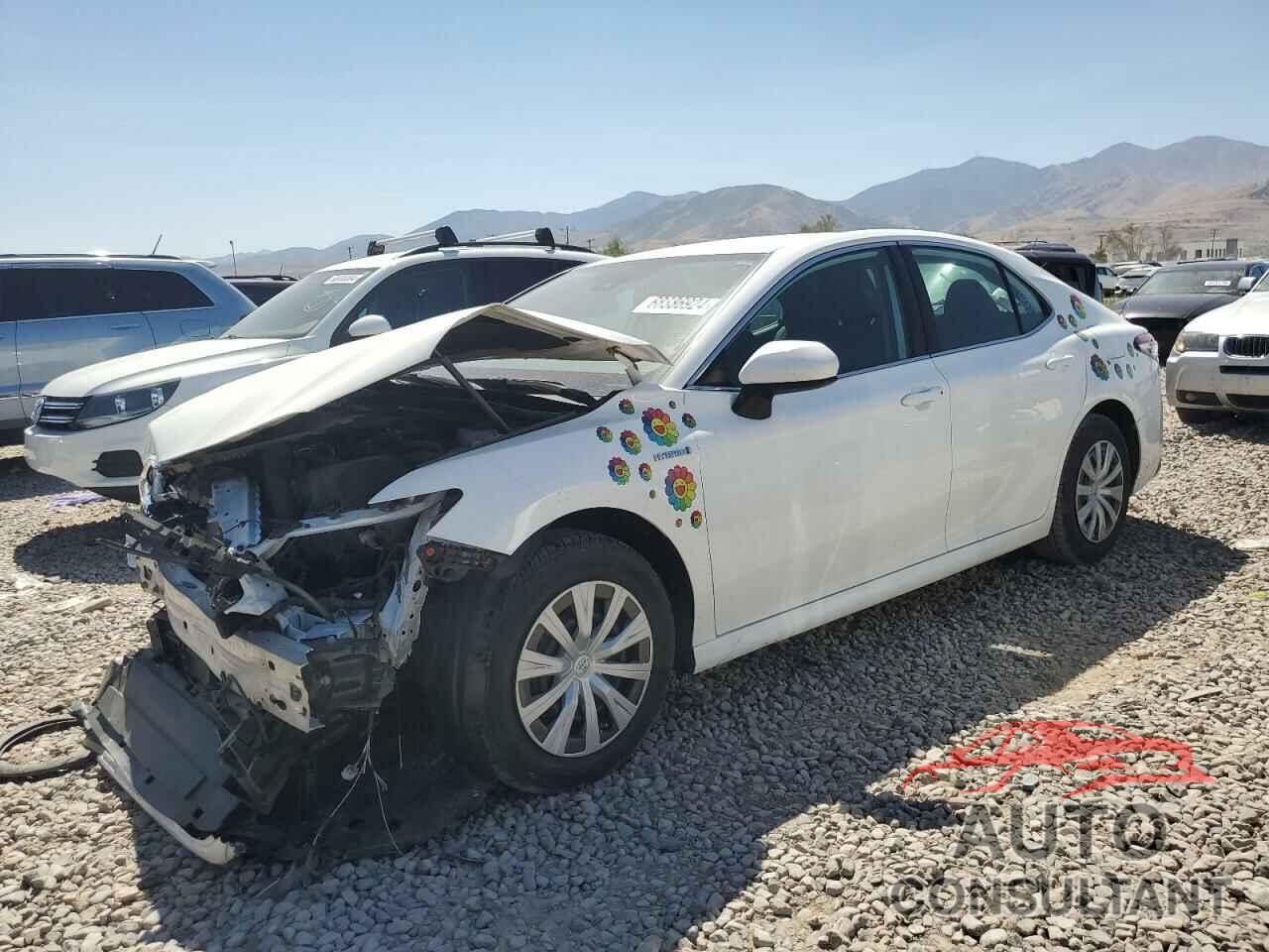 TOYOTA CAMRY 2020 - 4T1C31AK8LU018278