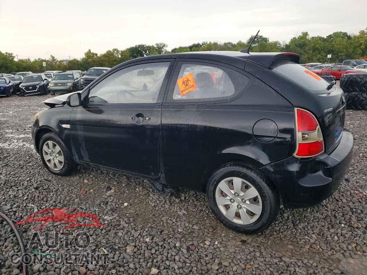 HYUNDAI ACCENT 2011 - KMHCM3AC9BU196054