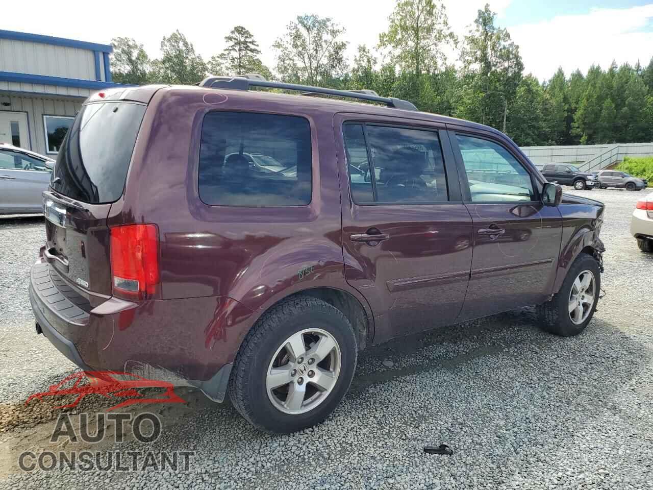 HONDA PILOT 2011 - 5FNYF4H40BB075009