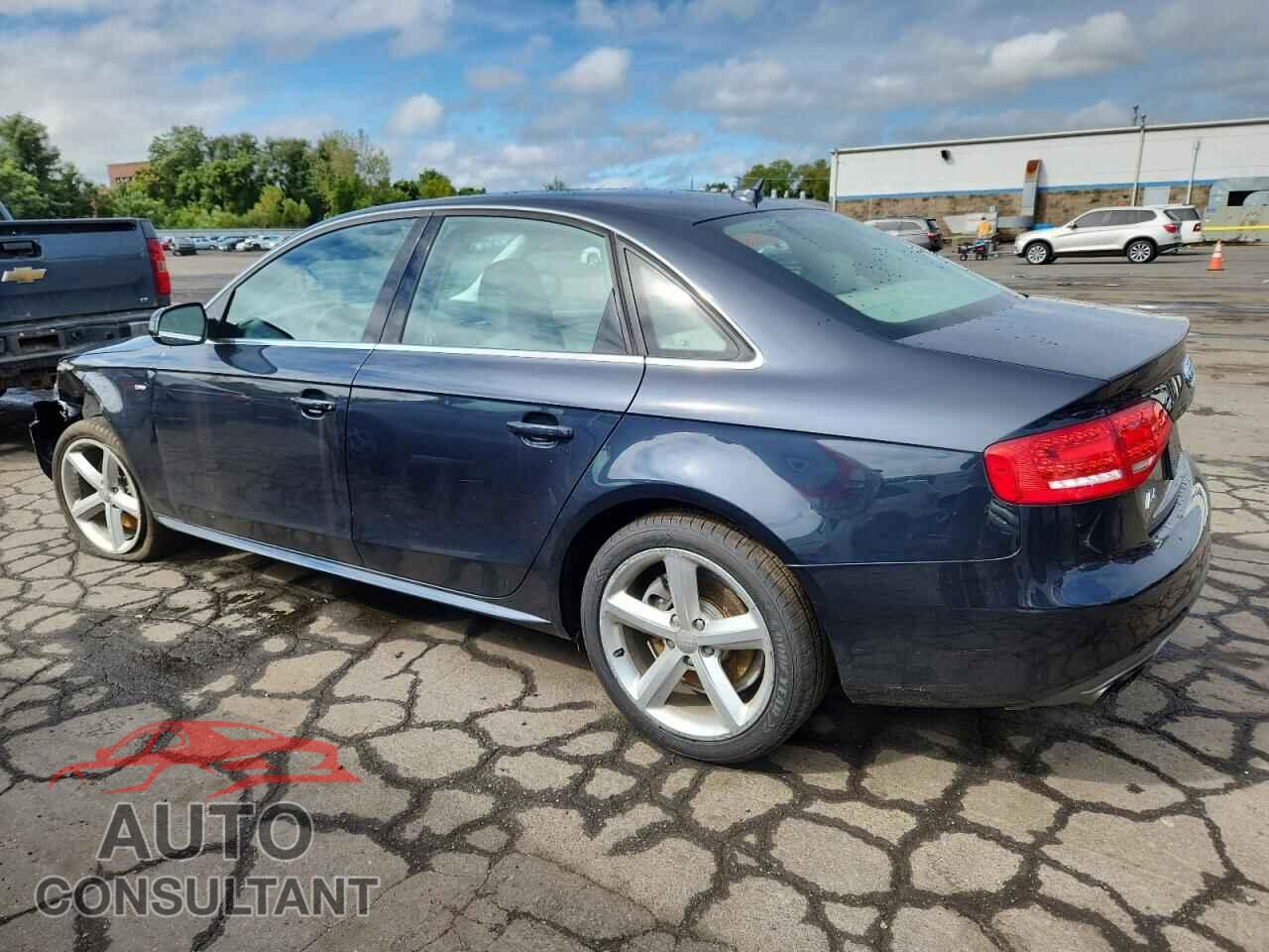 AUDI A4 2012 - WAUFFAFL9CA100027