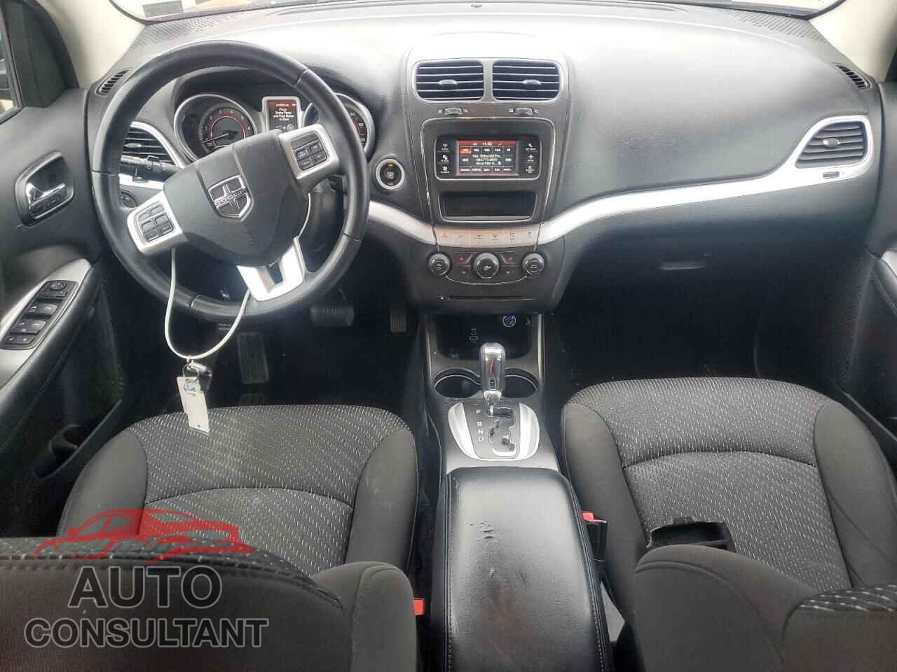 DODGE JOURNEY 2017 - 3C4PDCBB5HT525556