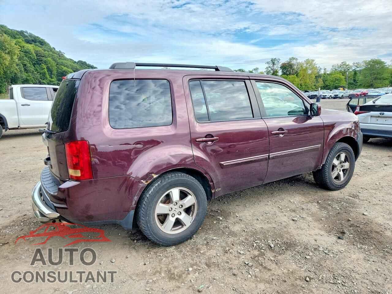 HONDA PILOT 2010 - 5FNYF4H69AB003533