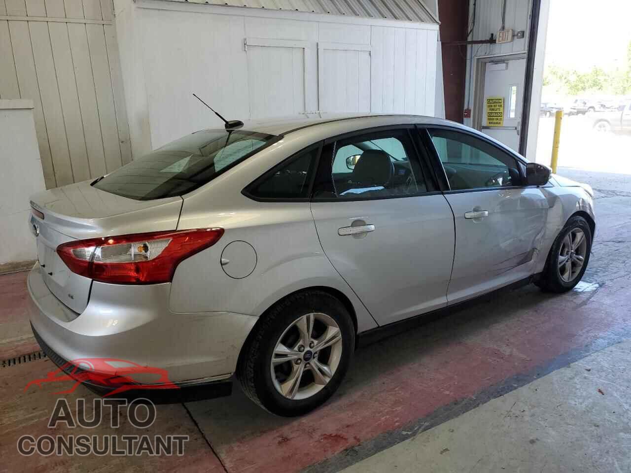 FORD FOCUS 2013 - 1FADP3F22DL182317