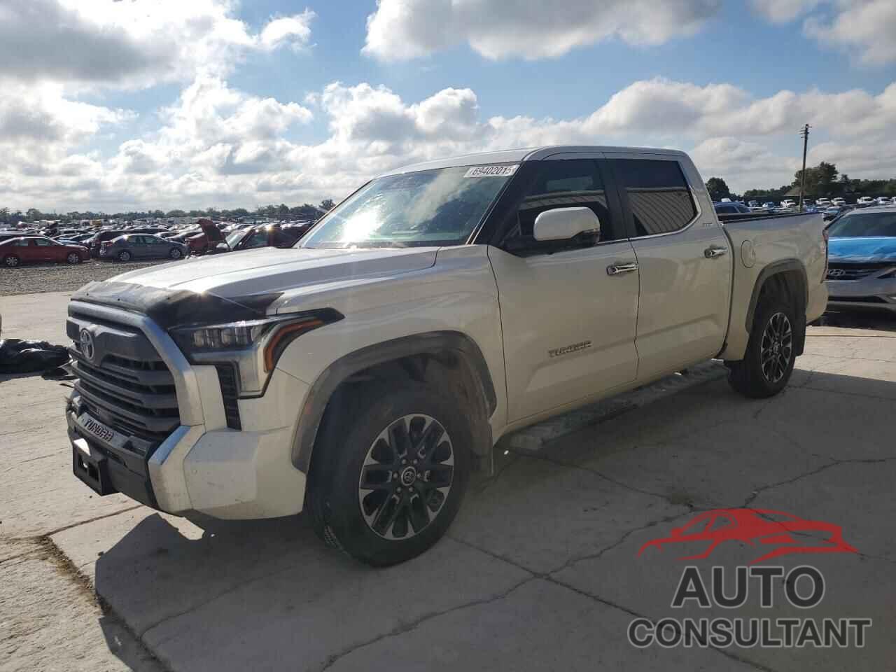 TOYOTA TUNDRA 2024 - 5TFJA5DB5RX202802